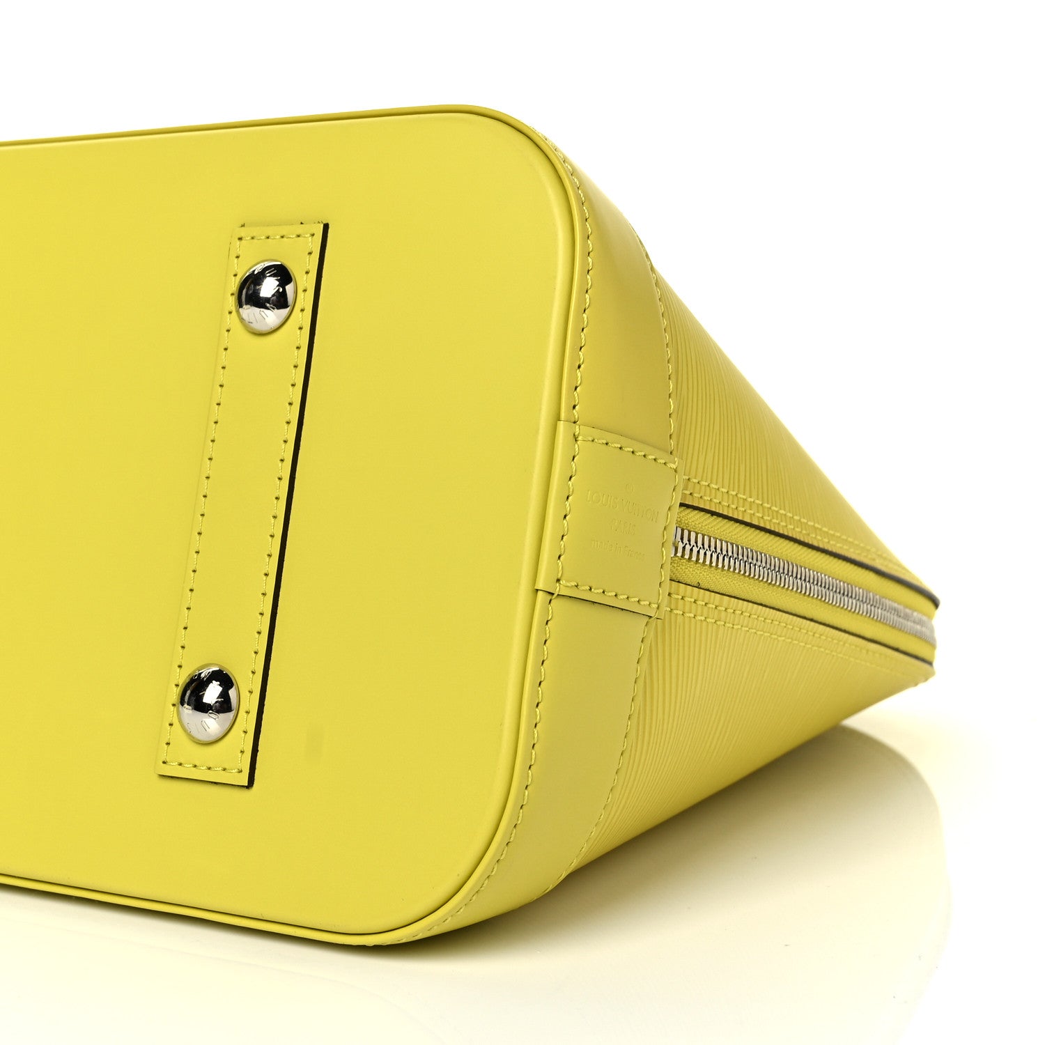 Louis Vuitton Epi Alma MM Pistache 9 of 9