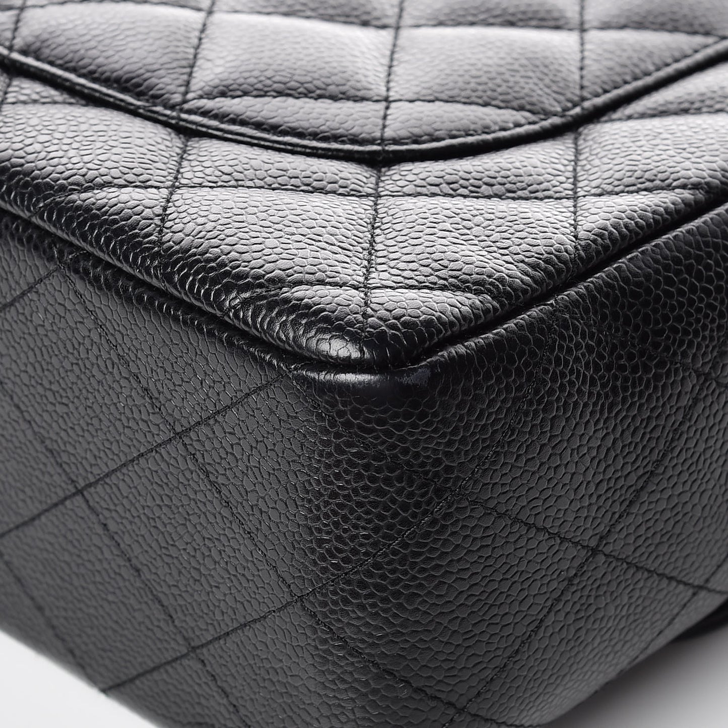 Caviar Quilted Jumbo Single Flap Black