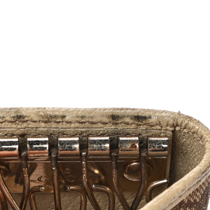 Gucci Monogram Textured Calfskin Metal Bar 6 Key Holder Case Beige Ebony Off White 13 of 14