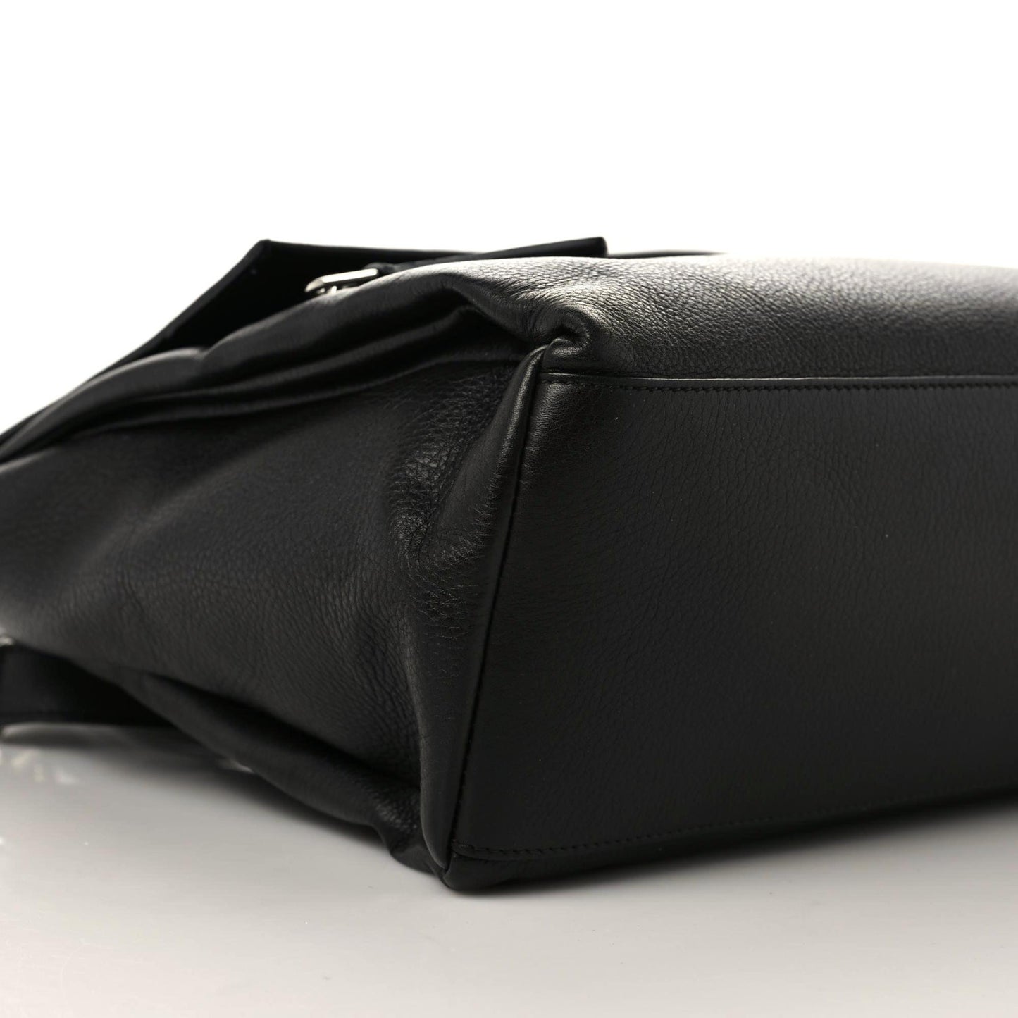 Grained Calfskin Medium Pandora Pure Flap Bag Black