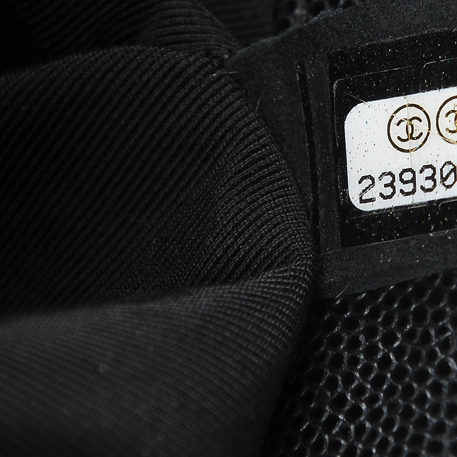 Chanel Caviar Quilted Medium Boy Flap Black 7 of 8