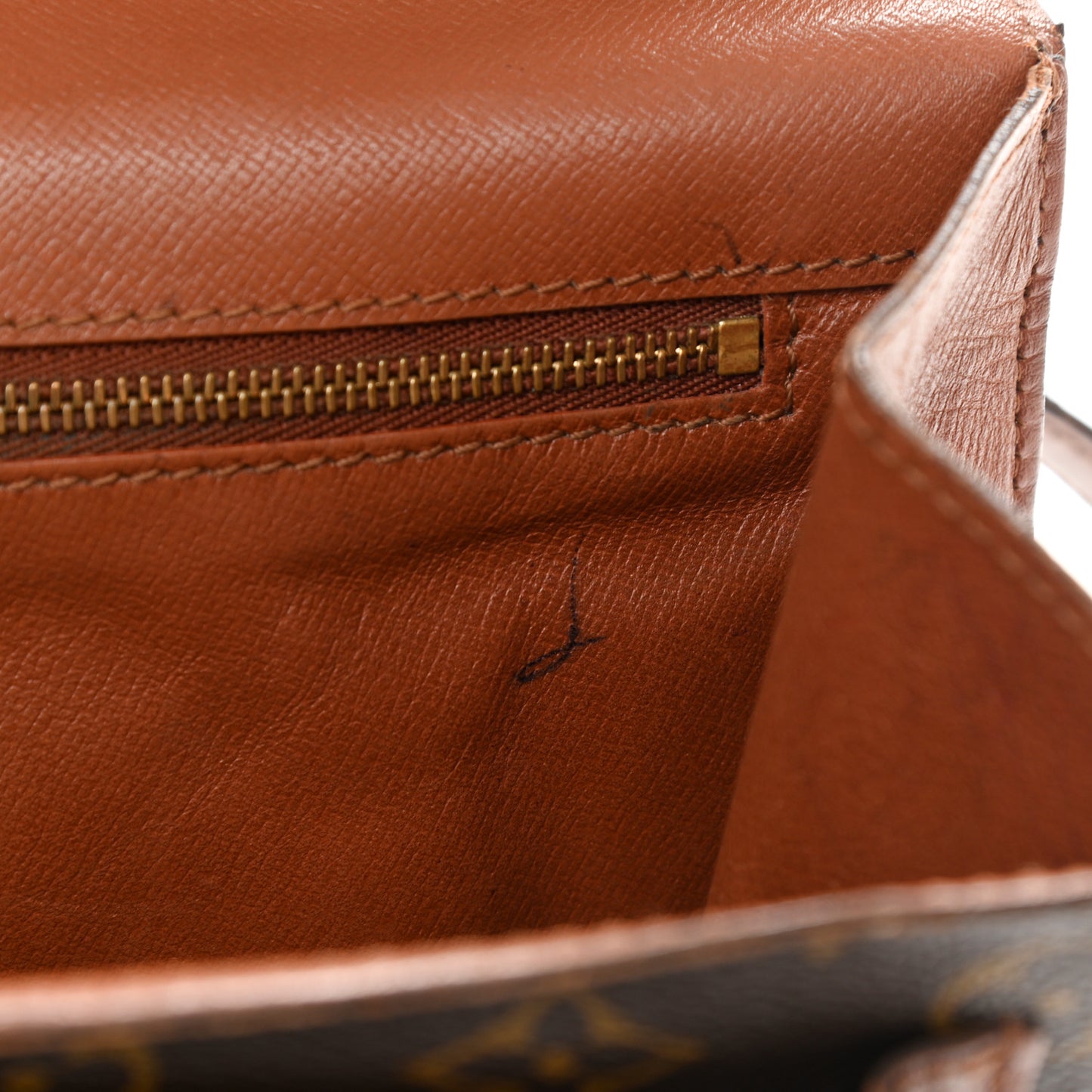 Monogram Monceau 28