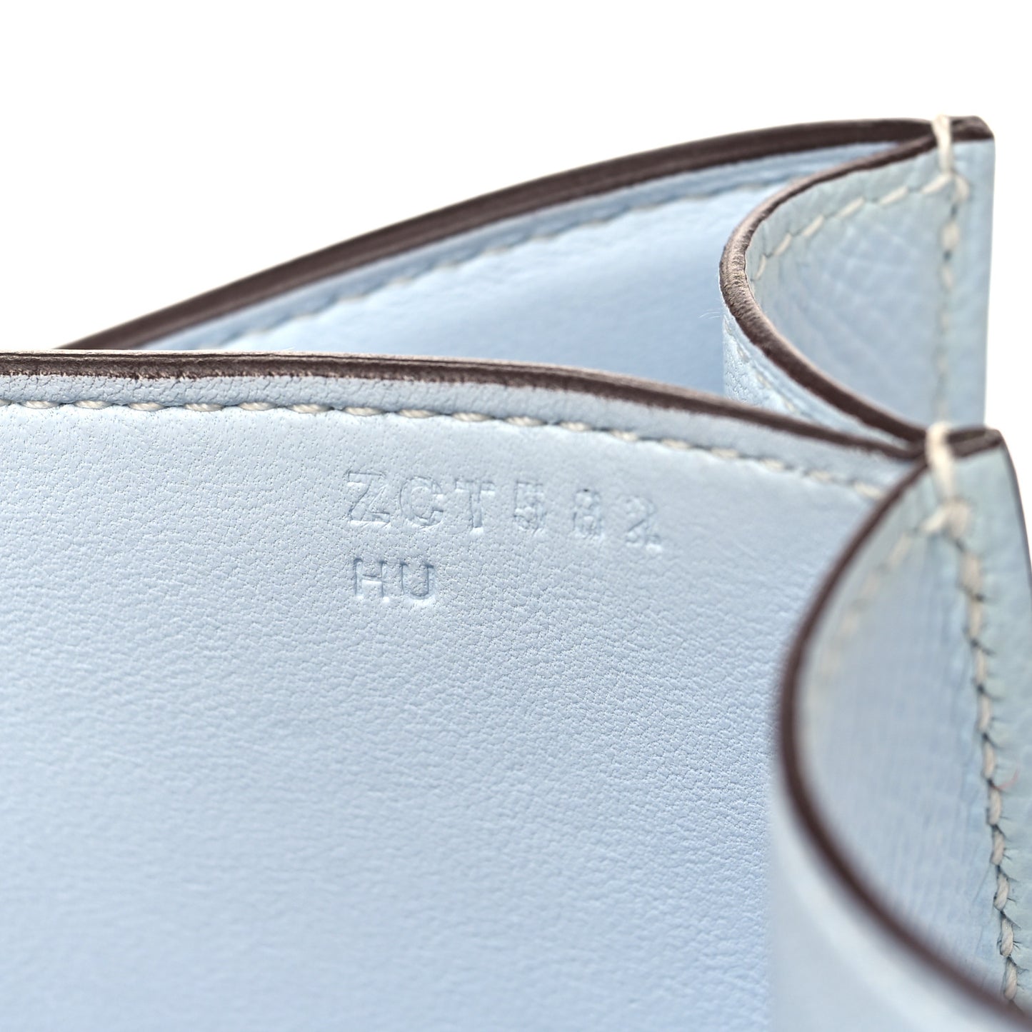 Epsom Constance 24 Bleu Brume