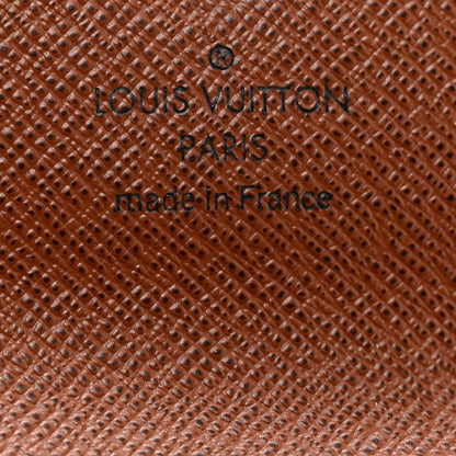 Louis Vuitton Monogram 4 Key Multicles Holder 5 of 6