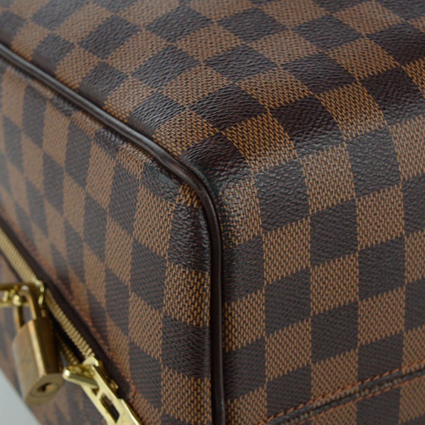 Damier Ebene Nolita 24 Heures