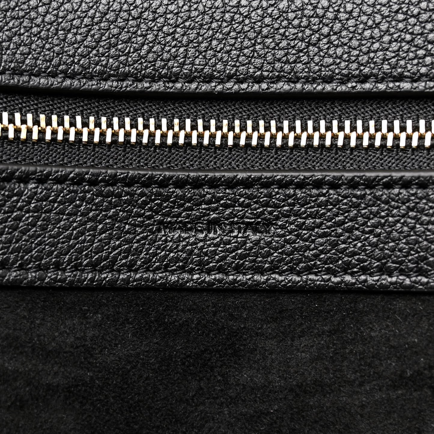 Soft Grained Calfskin Small Belt Cabas Phantom Black