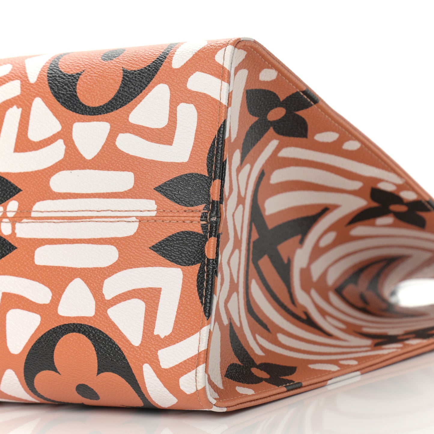 Monogram Giant Crafty Onthego GM Crème Caramel