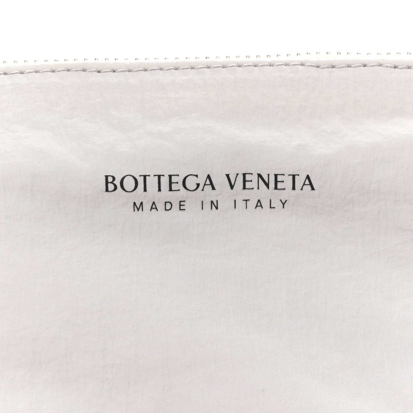 Calfskin Maxi Intrecciato Cassette Tote White