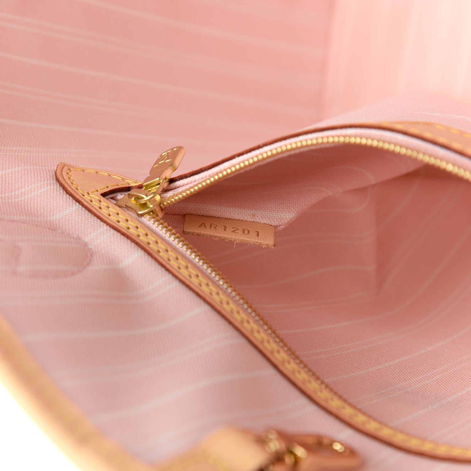 Louis Vuitton Monogram Giant By The Pool Neverfull MM Light Pink 9 of 10