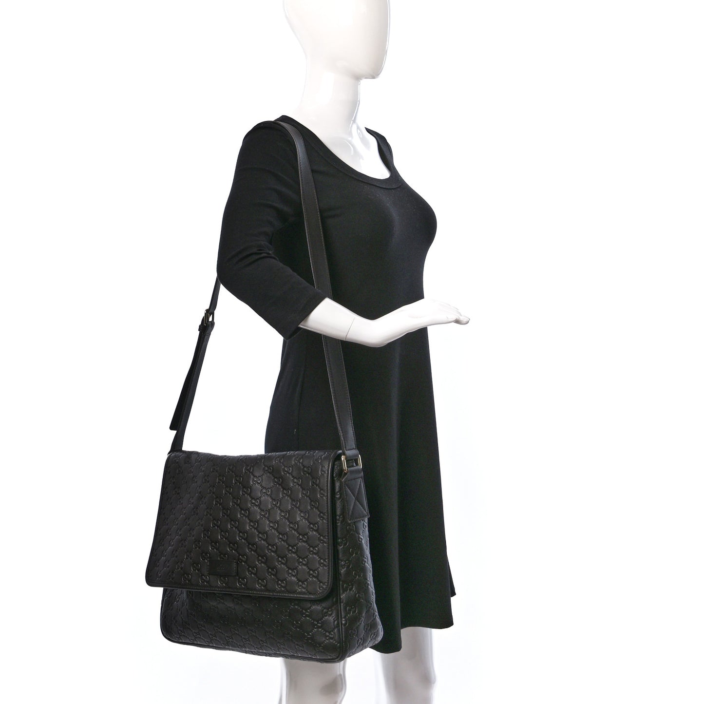 Guccissima Medium Flap Messenger Bag Black
