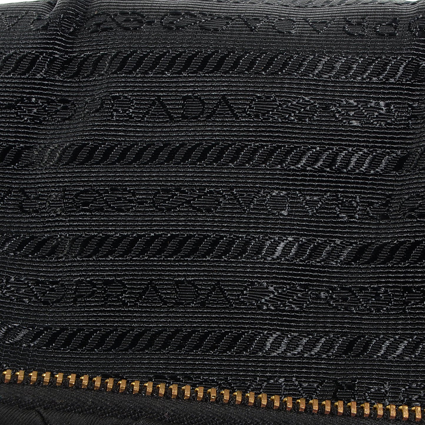 Tessuto Nylon Origami Pleated Clutch Wristlet Nero Black