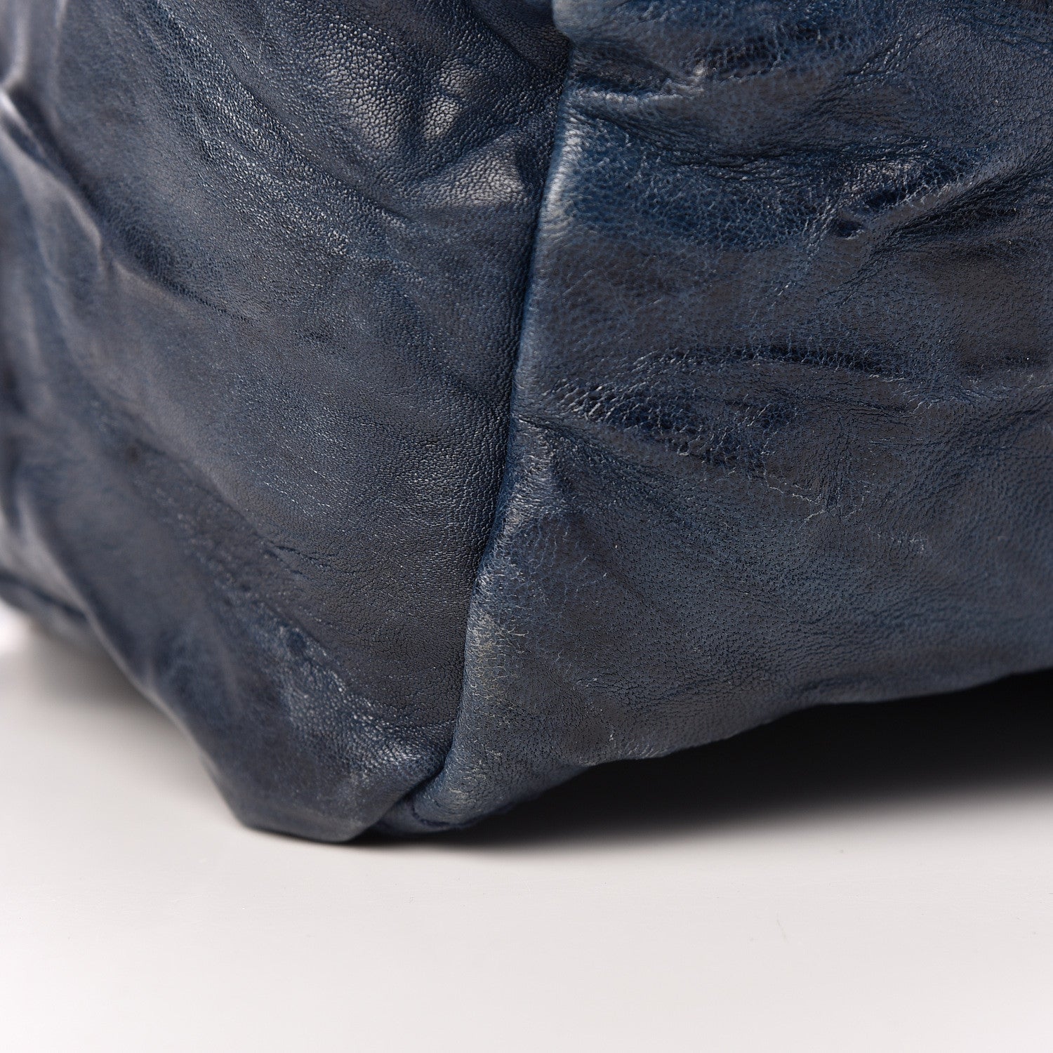 Givenchy Tumbled Sheepskin Small Pandora Navy 10 of 12