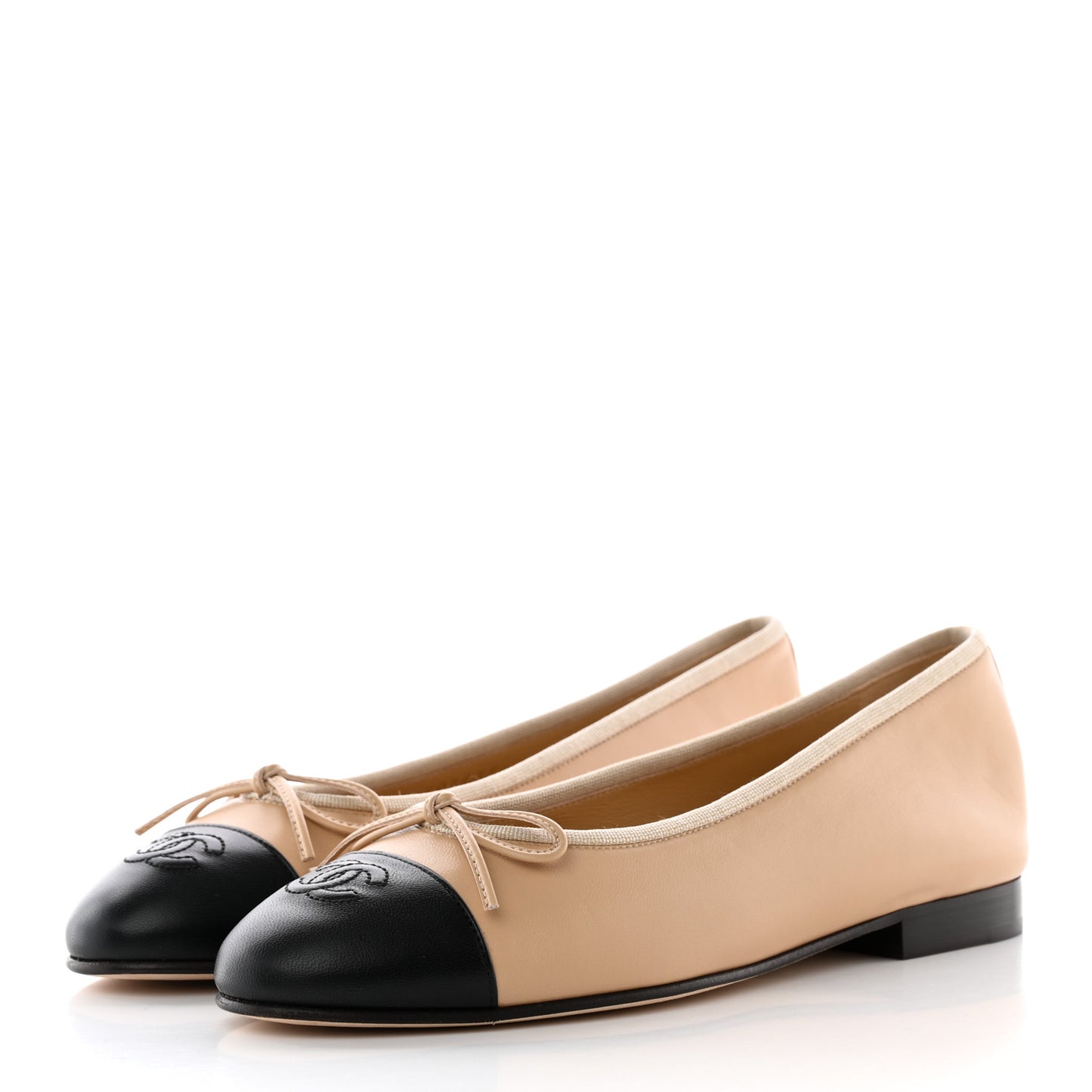 Lambskin Cap Toe CC Ballerina Flats 38 Beige Black