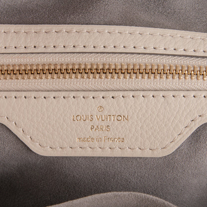 Louis Vuitton Mahina Cirrus MM Lin 6 of 7