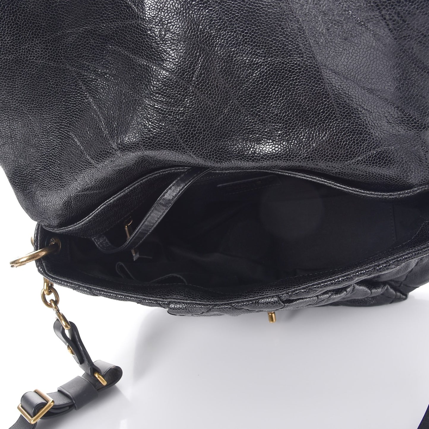 Crumpled Caviar Coco Pleats Messenger Flap Black