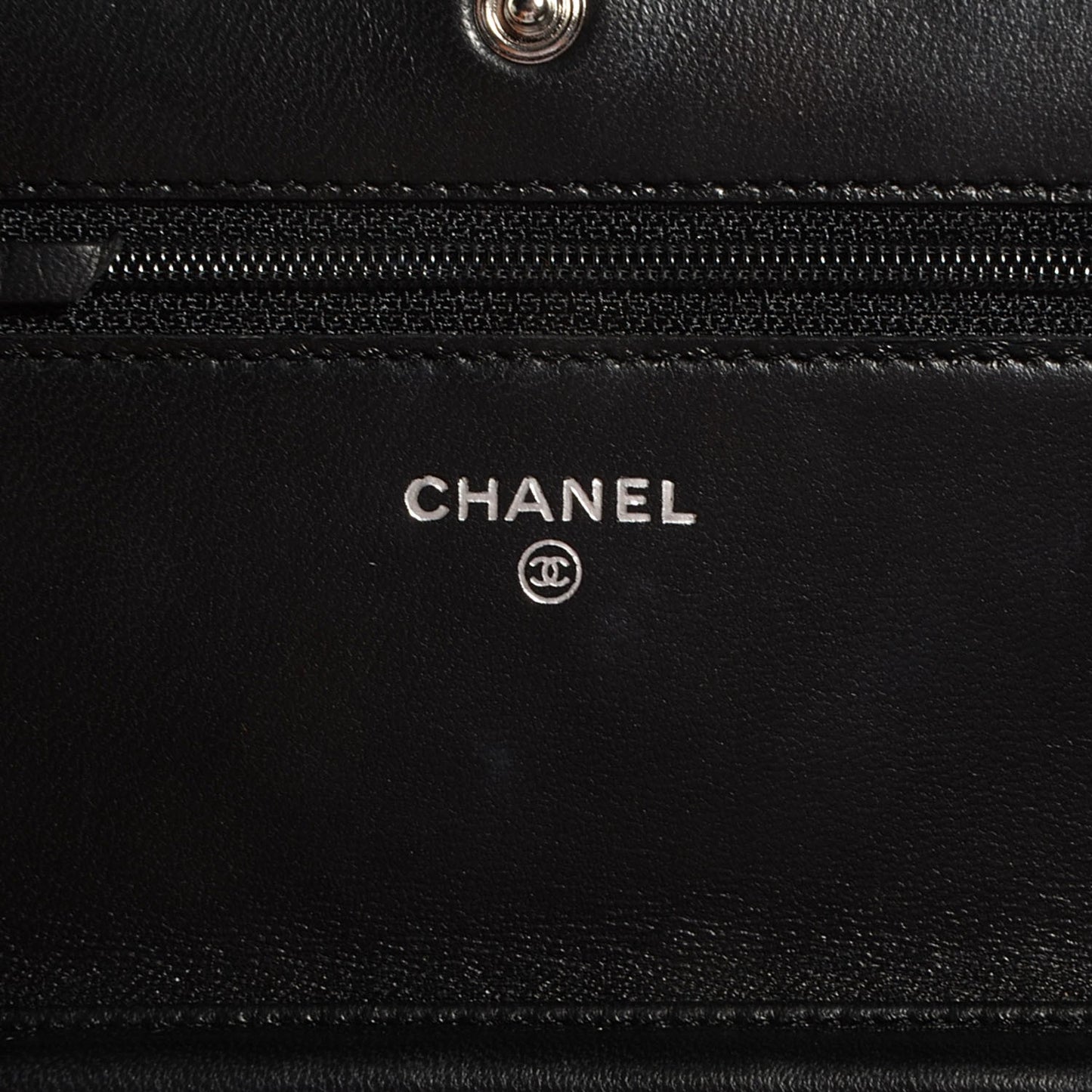 Lambskin Quilted Wallet On Chain WOC Black