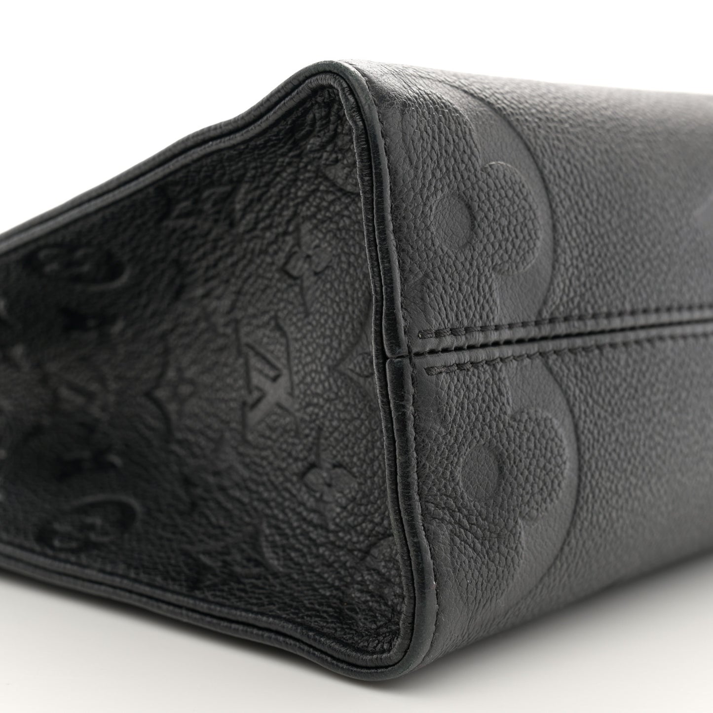 Empreinte Monogram Giant Onthego PM Black