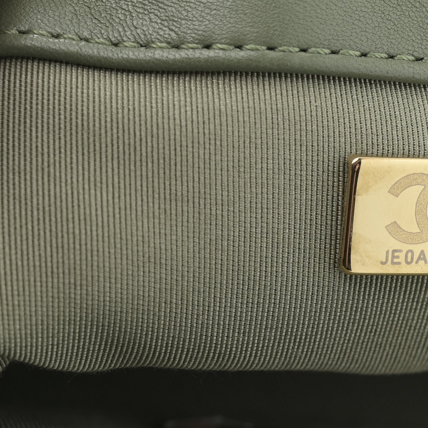 Lambskin Quilted Medium Chanel 19 Flap Green