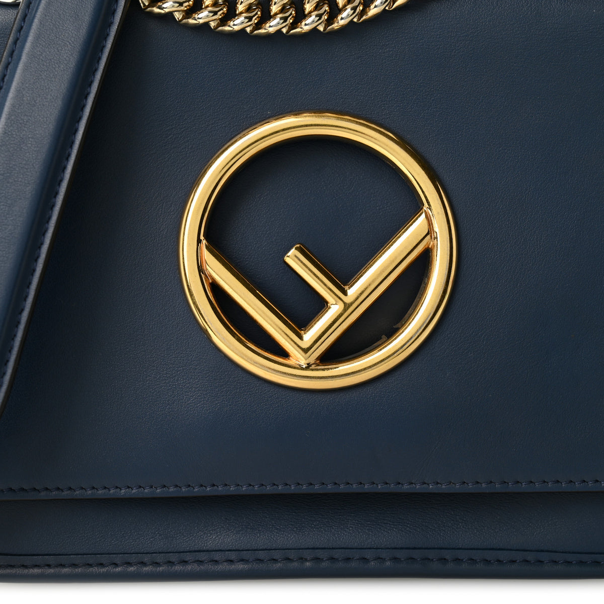 Vitello Century Opaco F is Fendi Small Kan I Shoulder Bag Blu Scuro