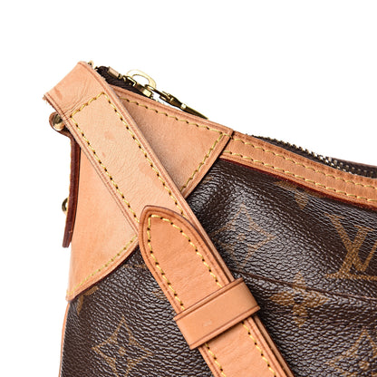 Louis Vuitton Monogram Odeon MM 8 of 12