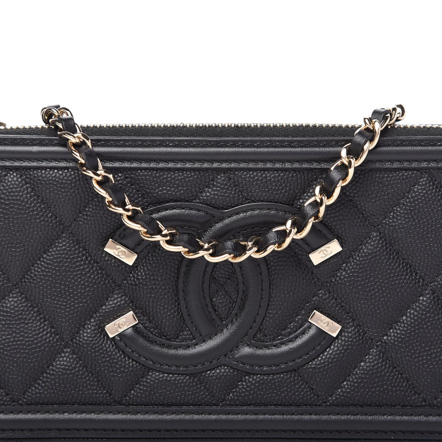 Caviar Quilted CC Filigree Clutch With Chain Black