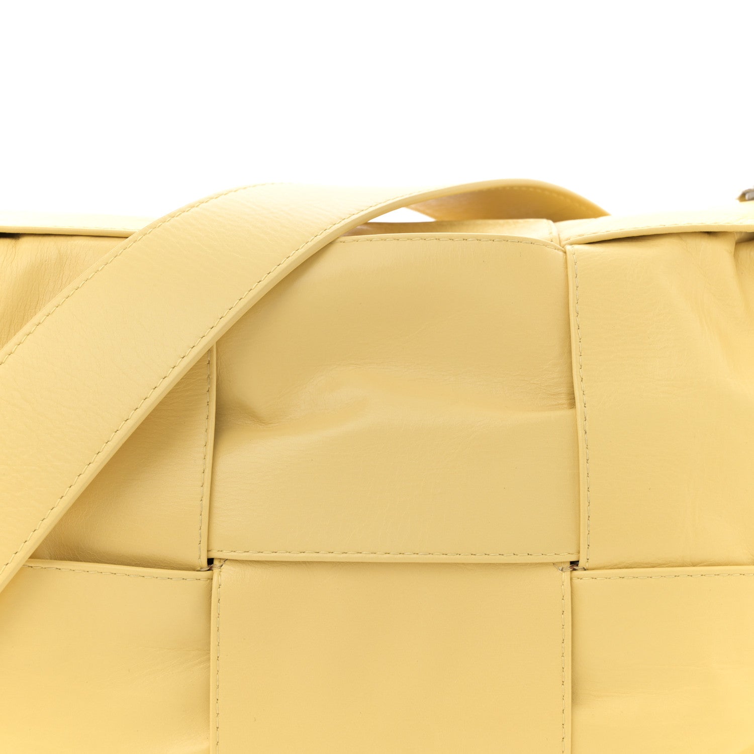 Bottega Veneta Paper Calfskin Maxi Intrecciato Arco Camera Bag Butter 8 of 13