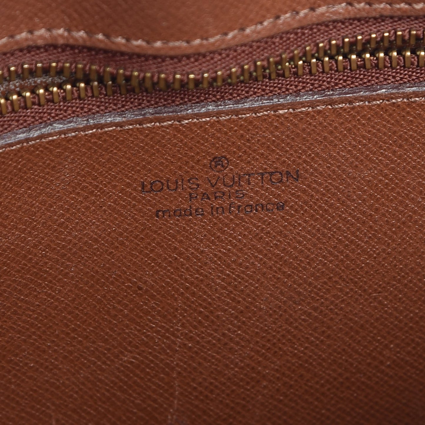 Monogram Pochette Marly Dragonne 26
