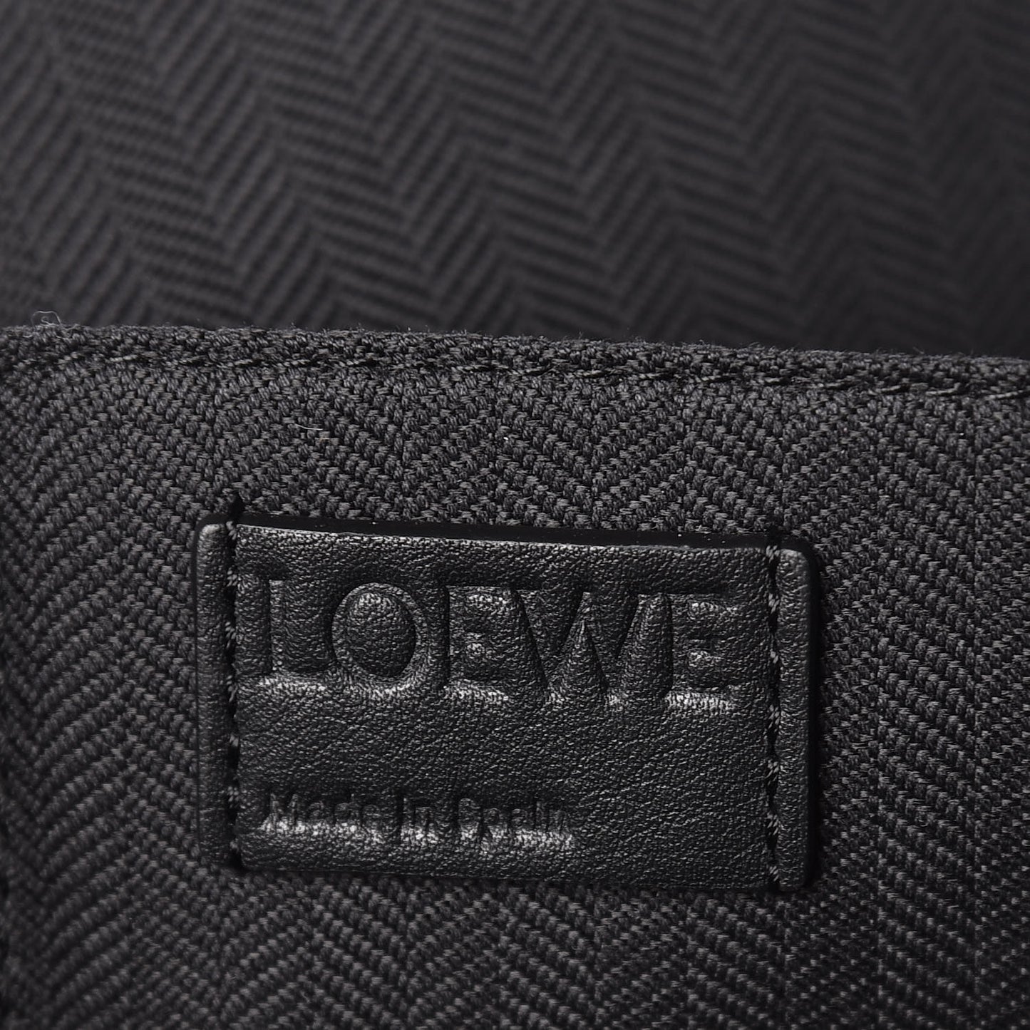 Wool Sheepsskin Goya Grid Backpack Scarlet Red Black