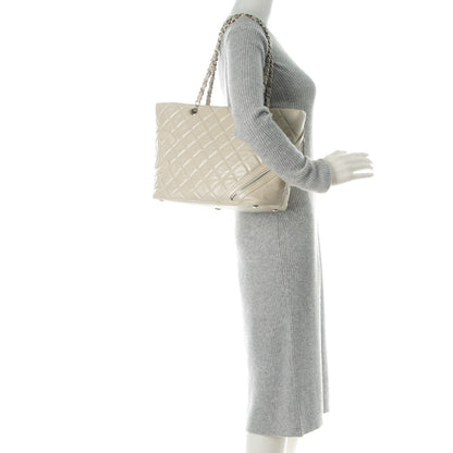 Chanel Aged Calfskin Quilted Large Cotton Club Tote Pearl 2 of 8
