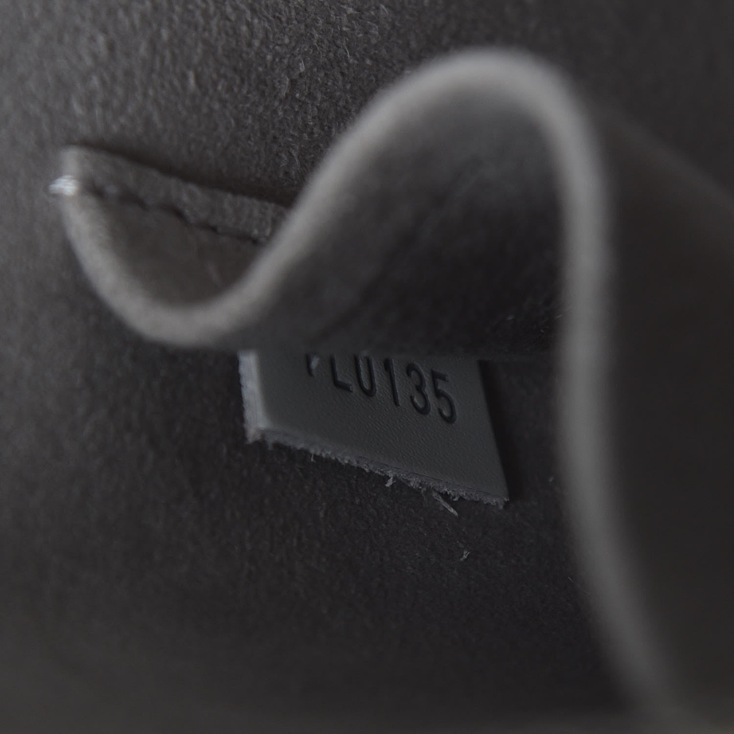 Louis Vuitton Epi Alma PM White 6 of 10