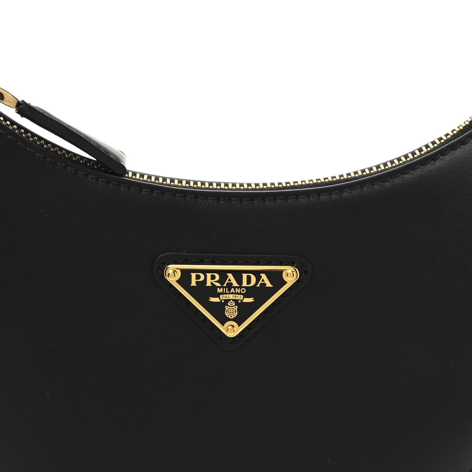PRADAショルダーバッグ PRADA (プラダ) トライアングル ロゴ サフィアーノ レザー ショルダー