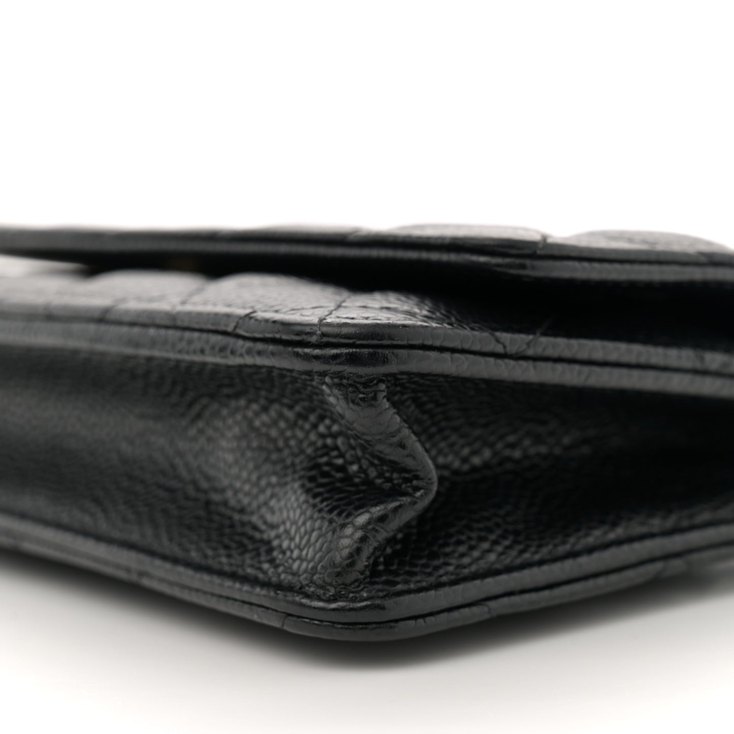 Caviar Quilted Wallet on Chain WOC Black
