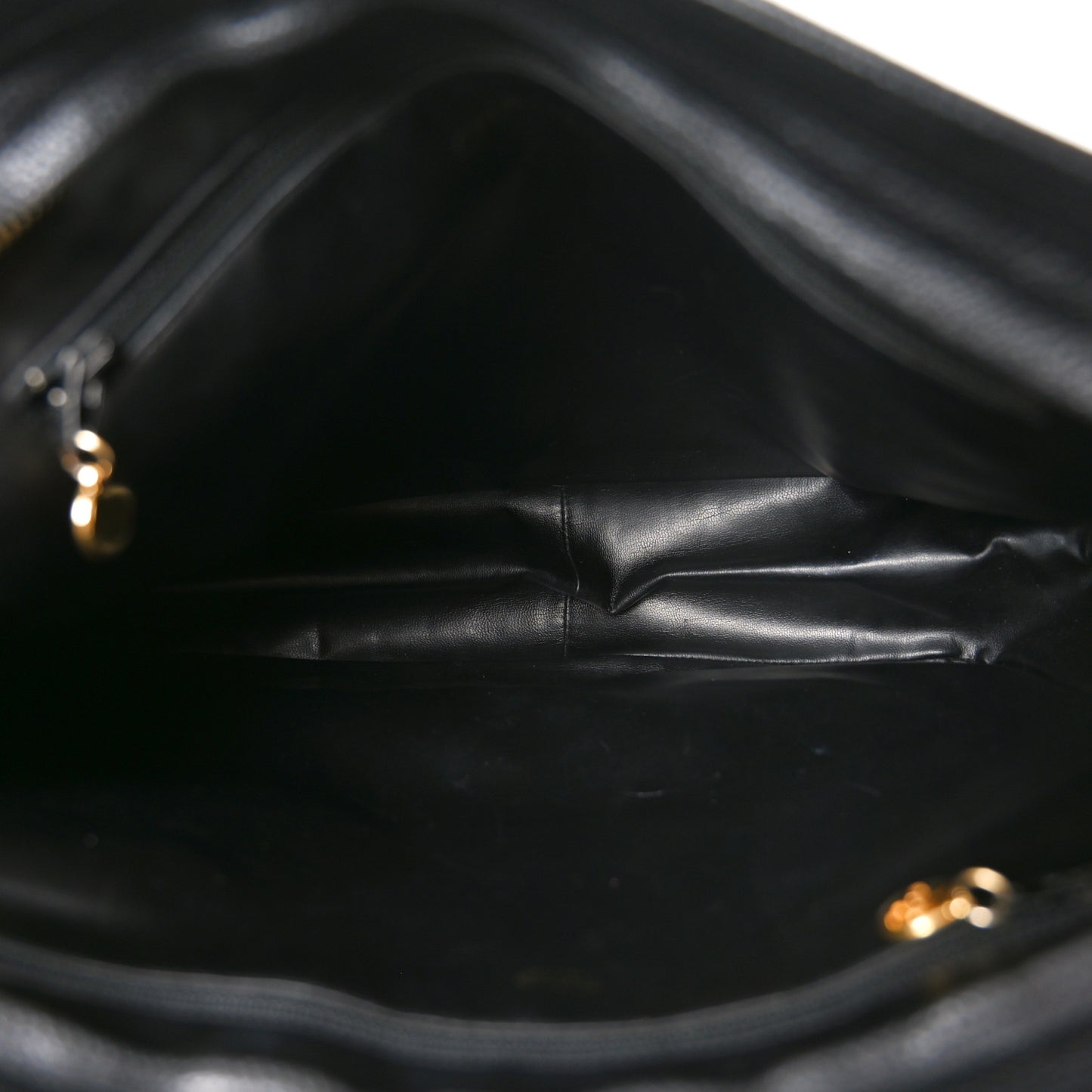 Caviar CC Shoulder Bag Black