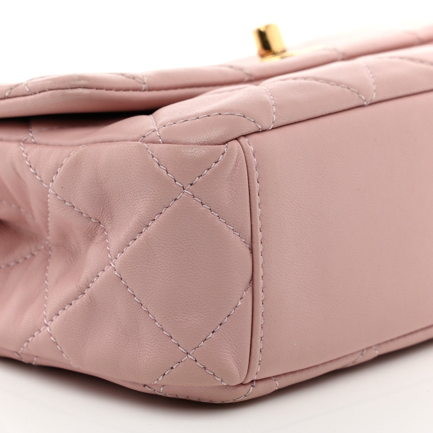 Lambskin Resin Pearl Quilted Small Flap Pink