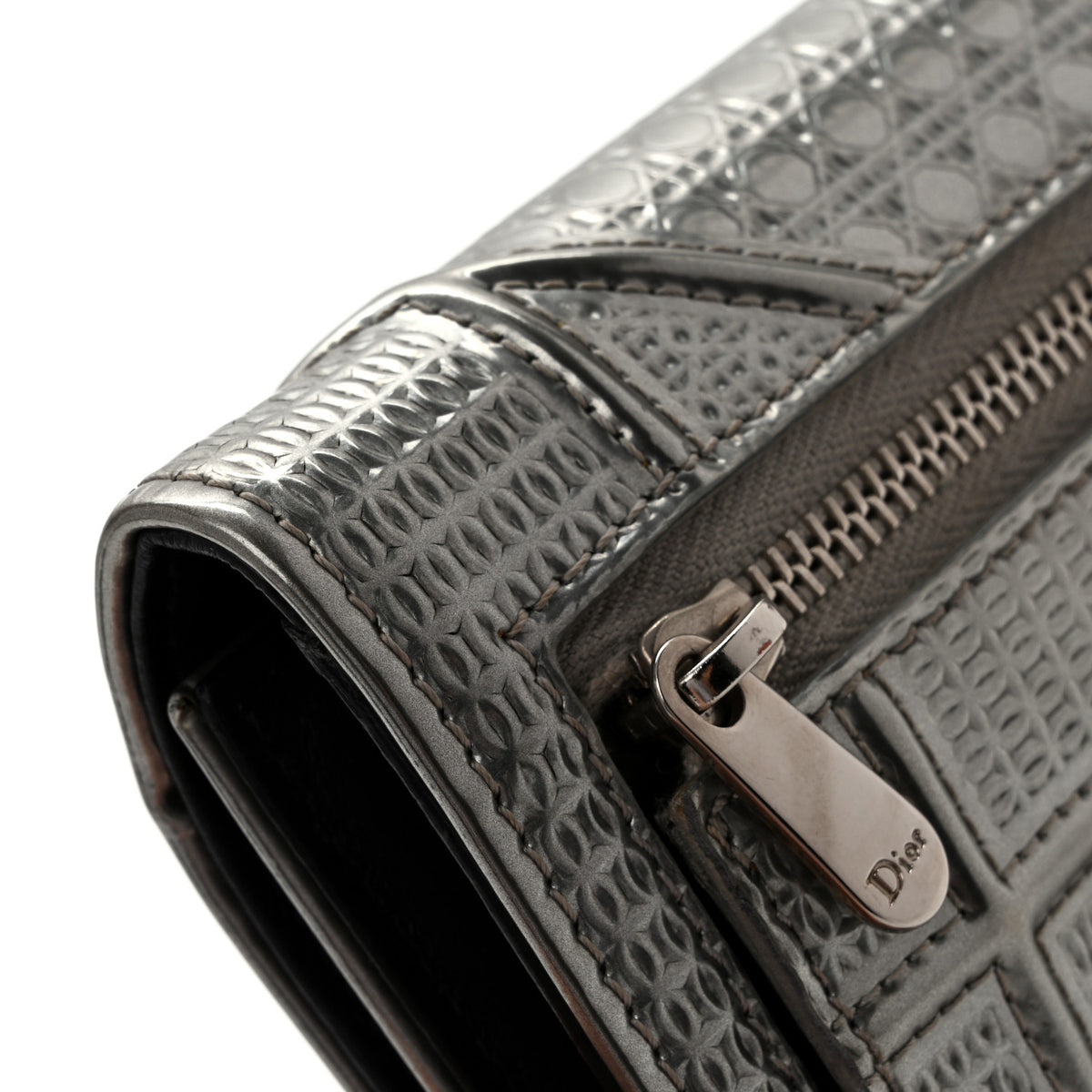 Metallic Patent Micro-Cannage Diorama Elancee Wallet Onyx Silver