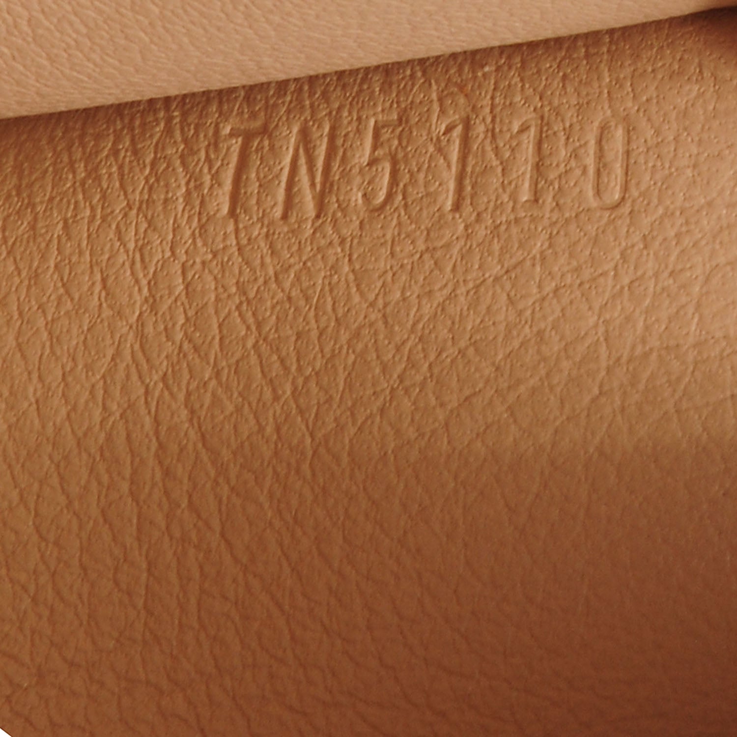 Louis Vuitton Mahina Amelia Wallet Sandy 7 of 7