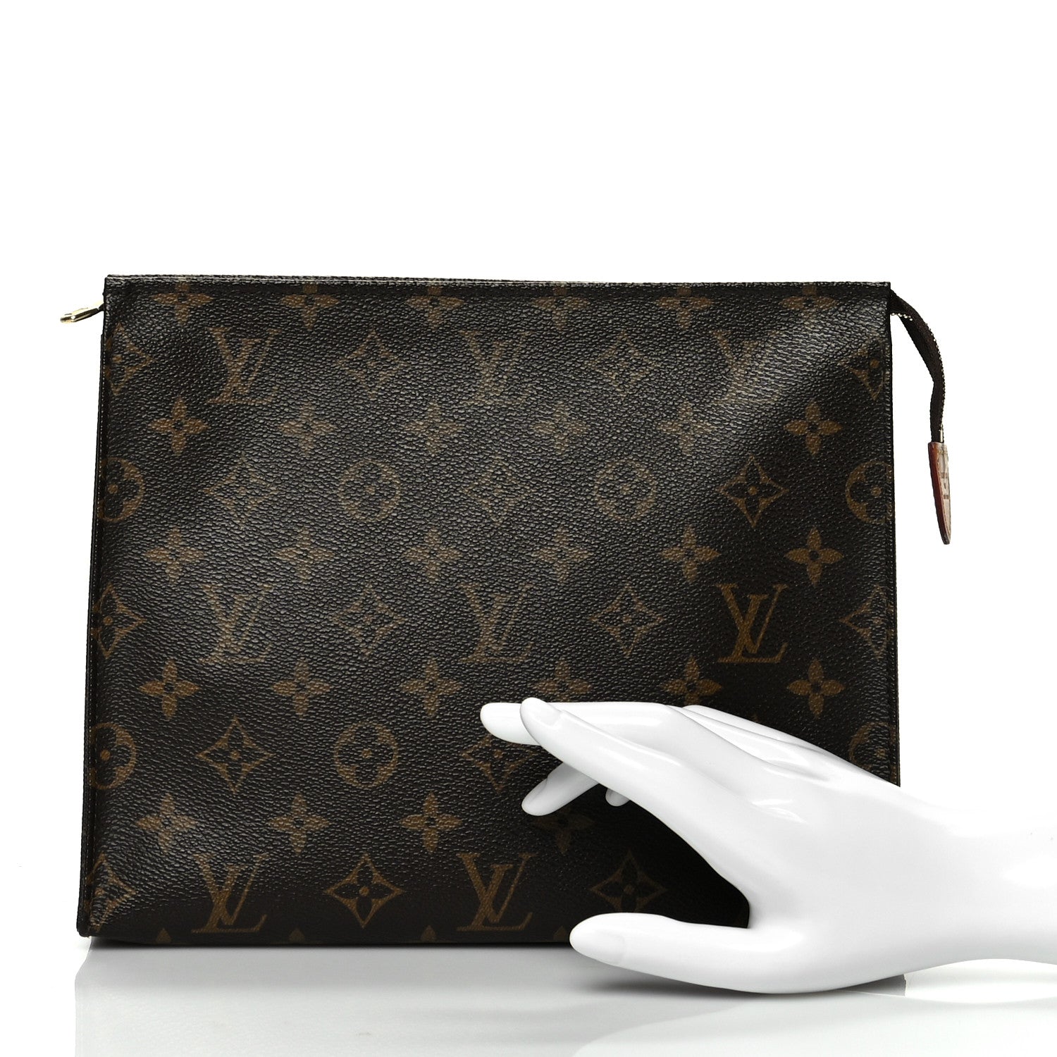 Louis Vuitton Monogram Toiletry Pouch 26 3 of 11