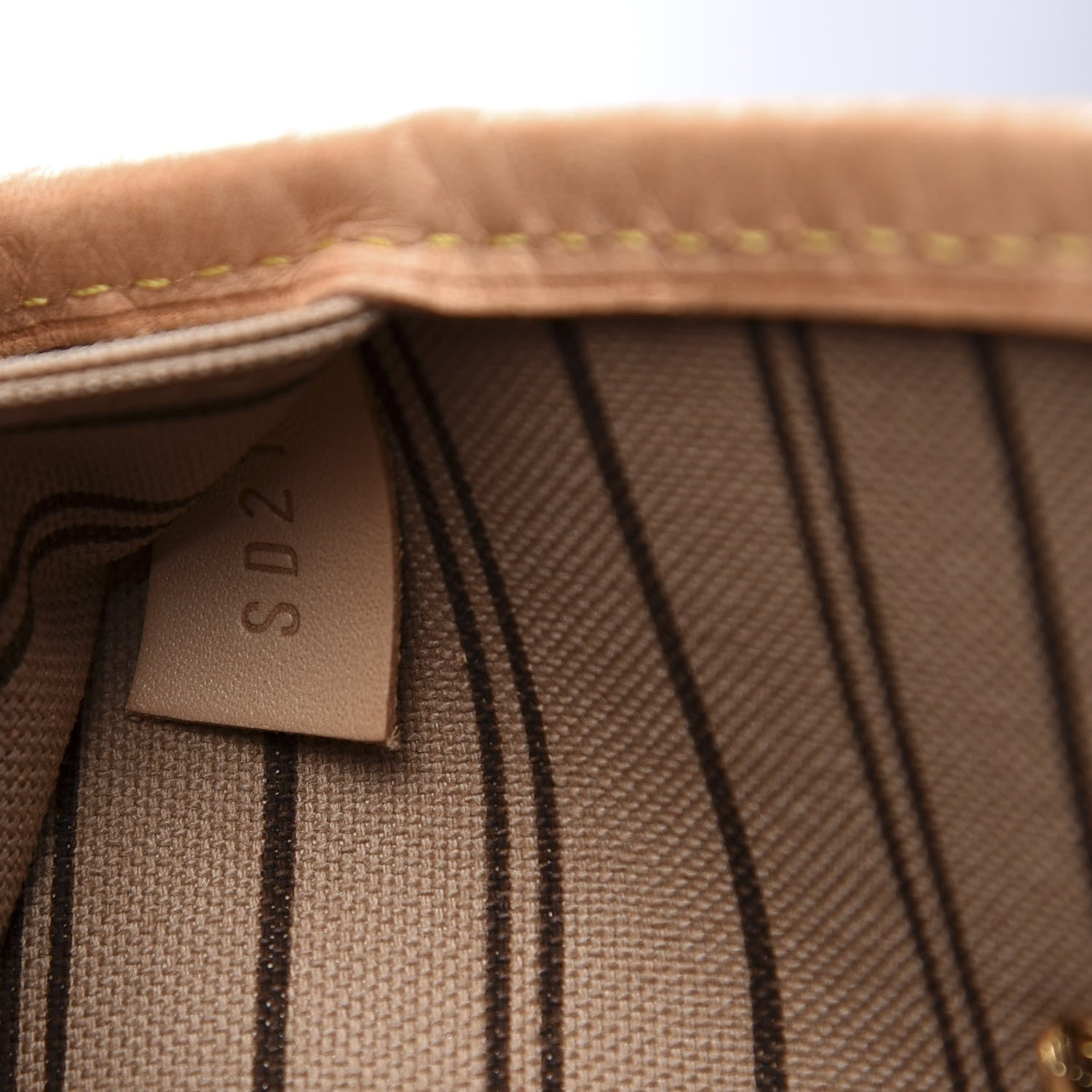 Louis Vuitton Monogram Neo Neverfull MM 6 of 10