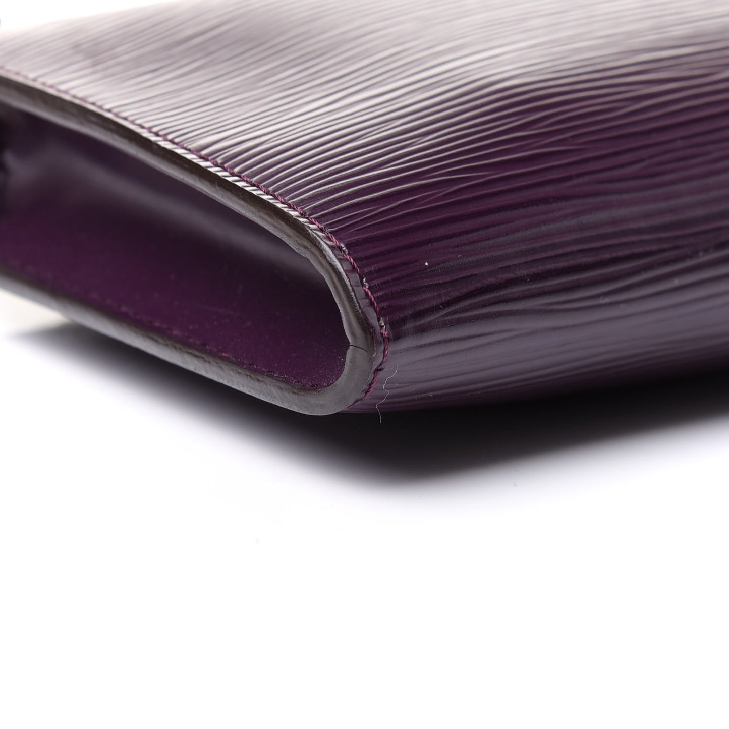 Epi Pochette Accessories 24 Cassis