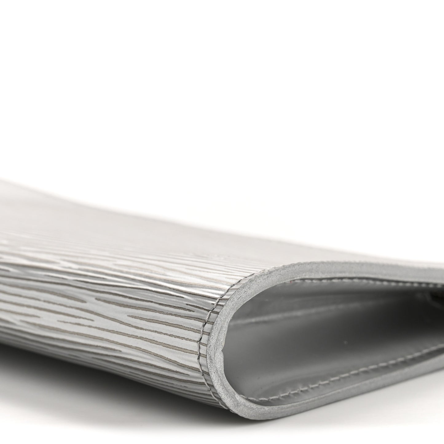 Epi Pochette Accessories Metallic Silver