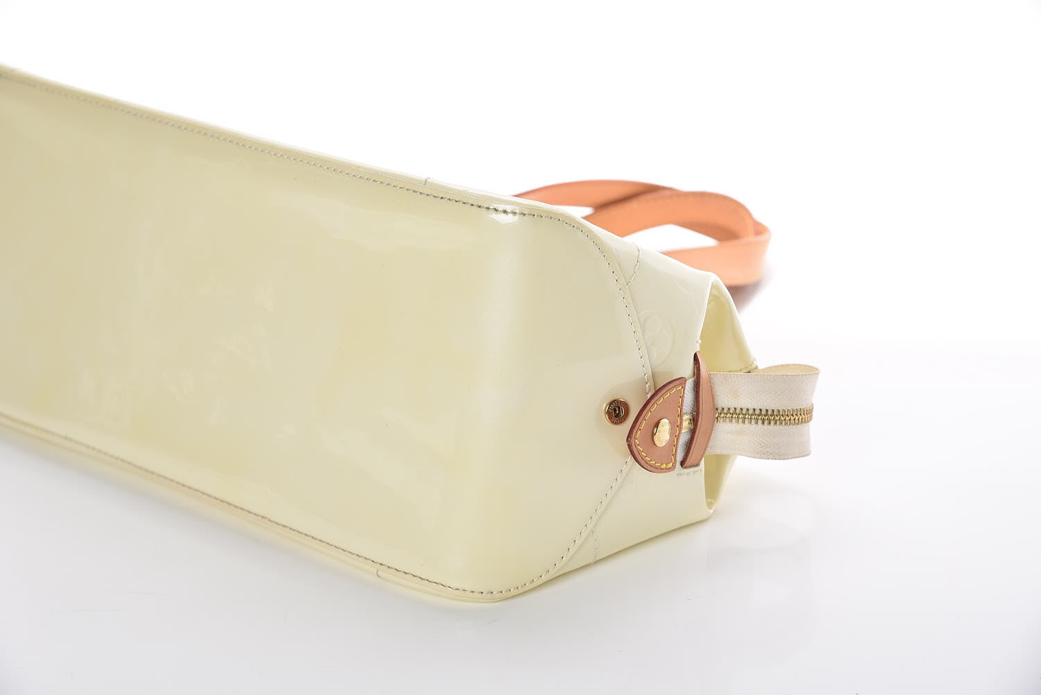 Louis Vuitton Vernis Rosewood Ave Perle 6 of 9