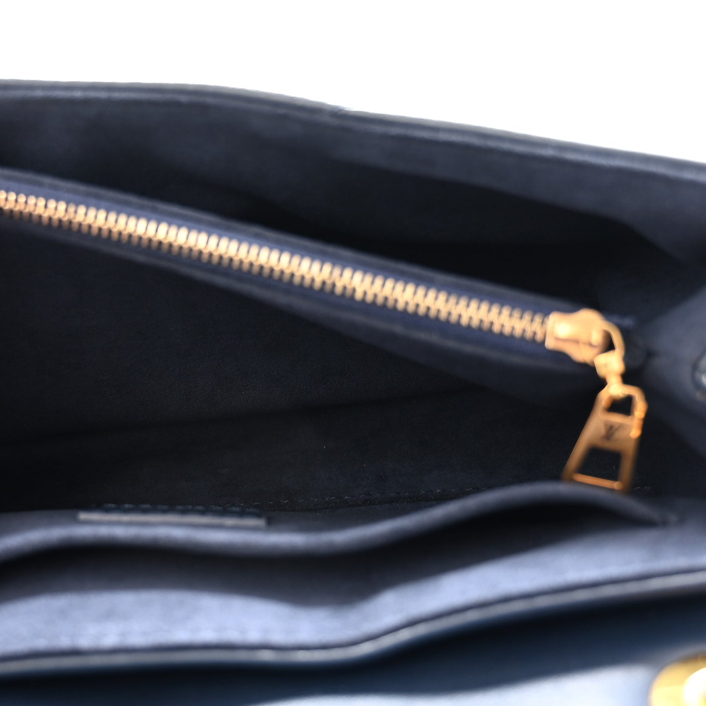 Calfskin LV New Wave Chain Bag Bleu Nuit
