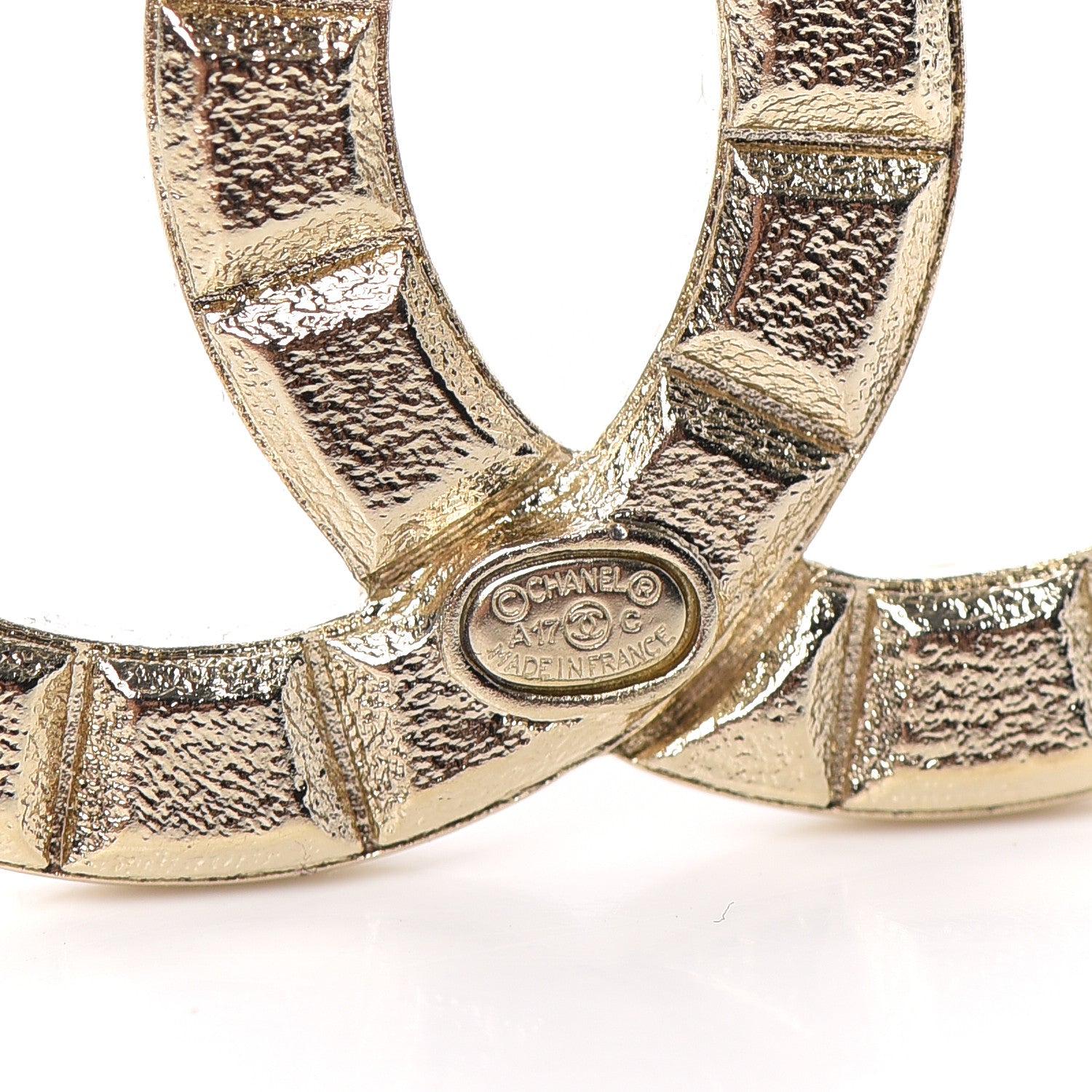 Chanel Studded CC Pin Brooch Gold 4 of 4