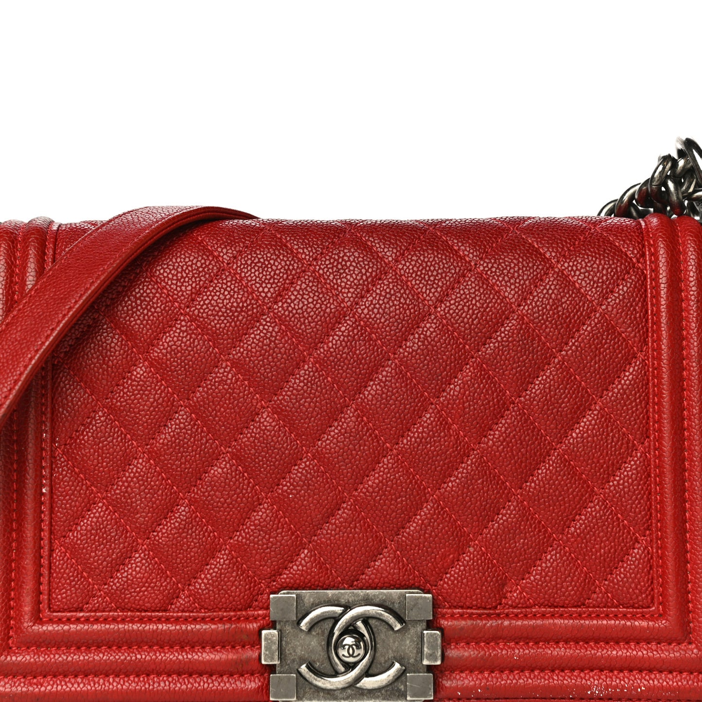 Caviar Quilted Medium Boy Flap Red
