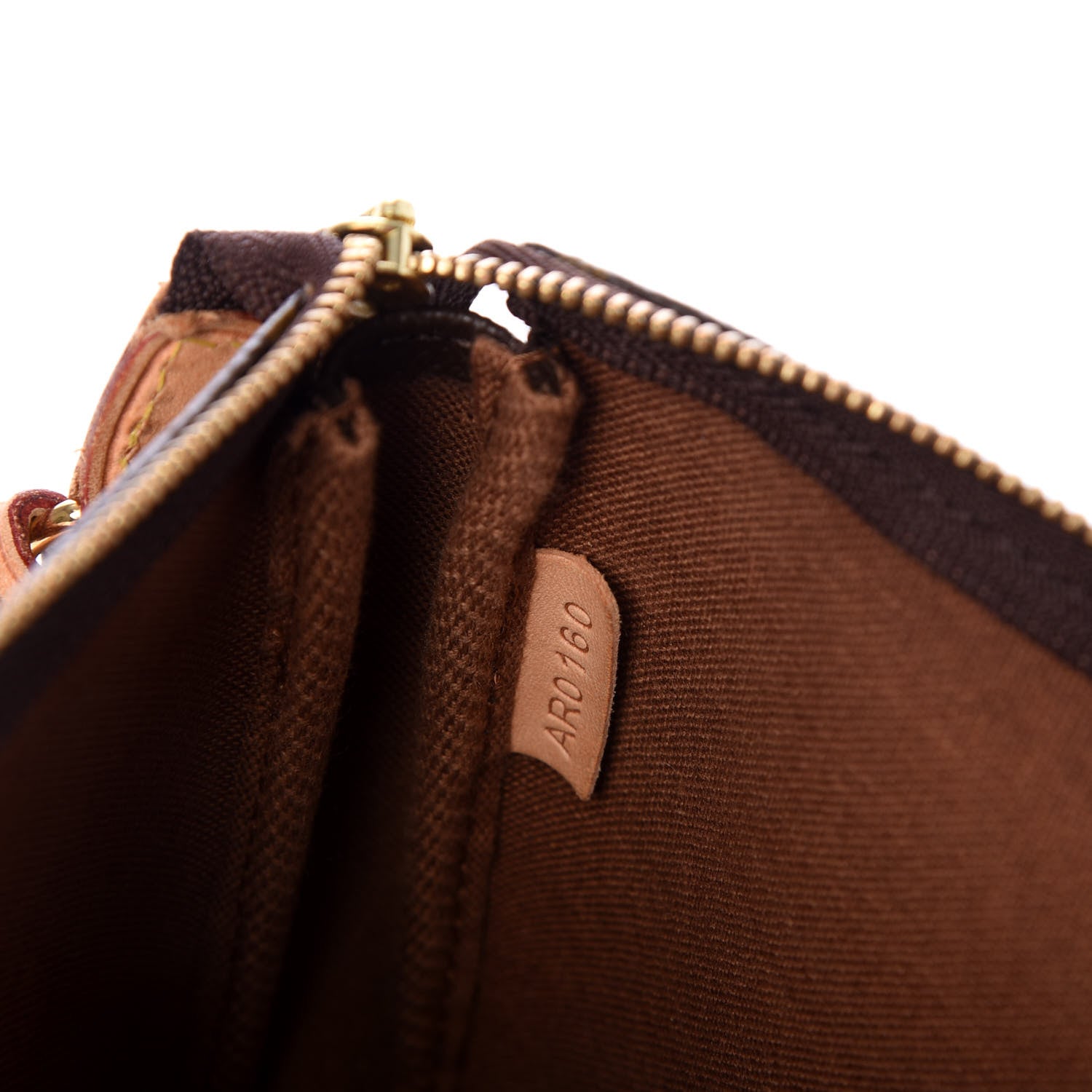 Louis Vuitton Monogram Pochette Accessories 6 of 7