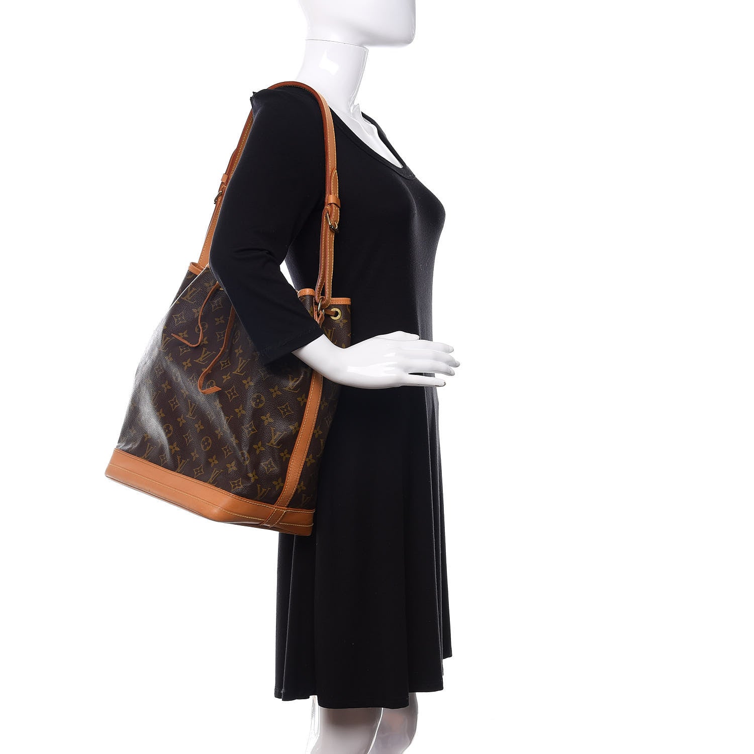 Louis Vuitton Monogram Noe 2 of 19