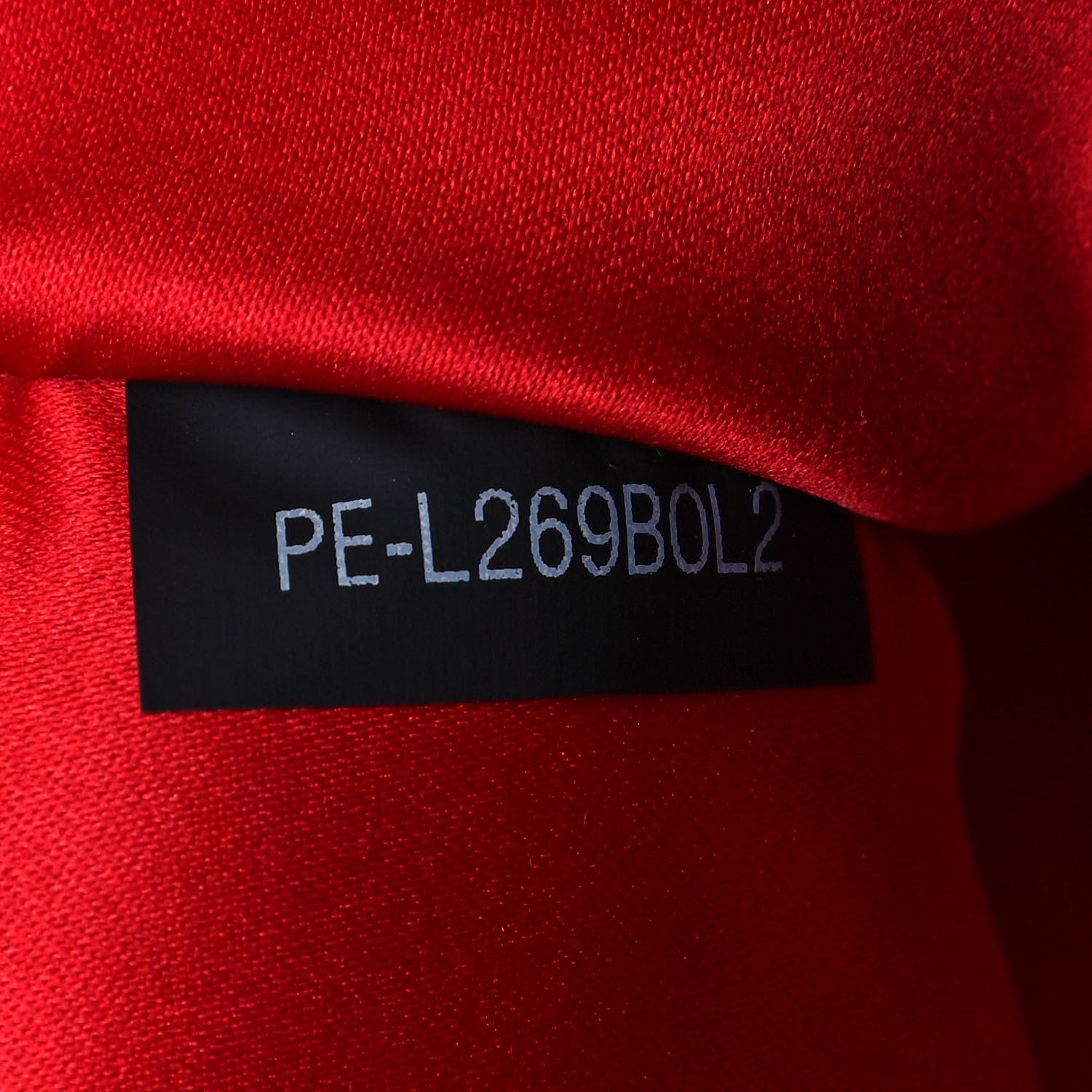 Valentino Garavani Vitello Large Rockstud Zip Pouch Red 7 of 13