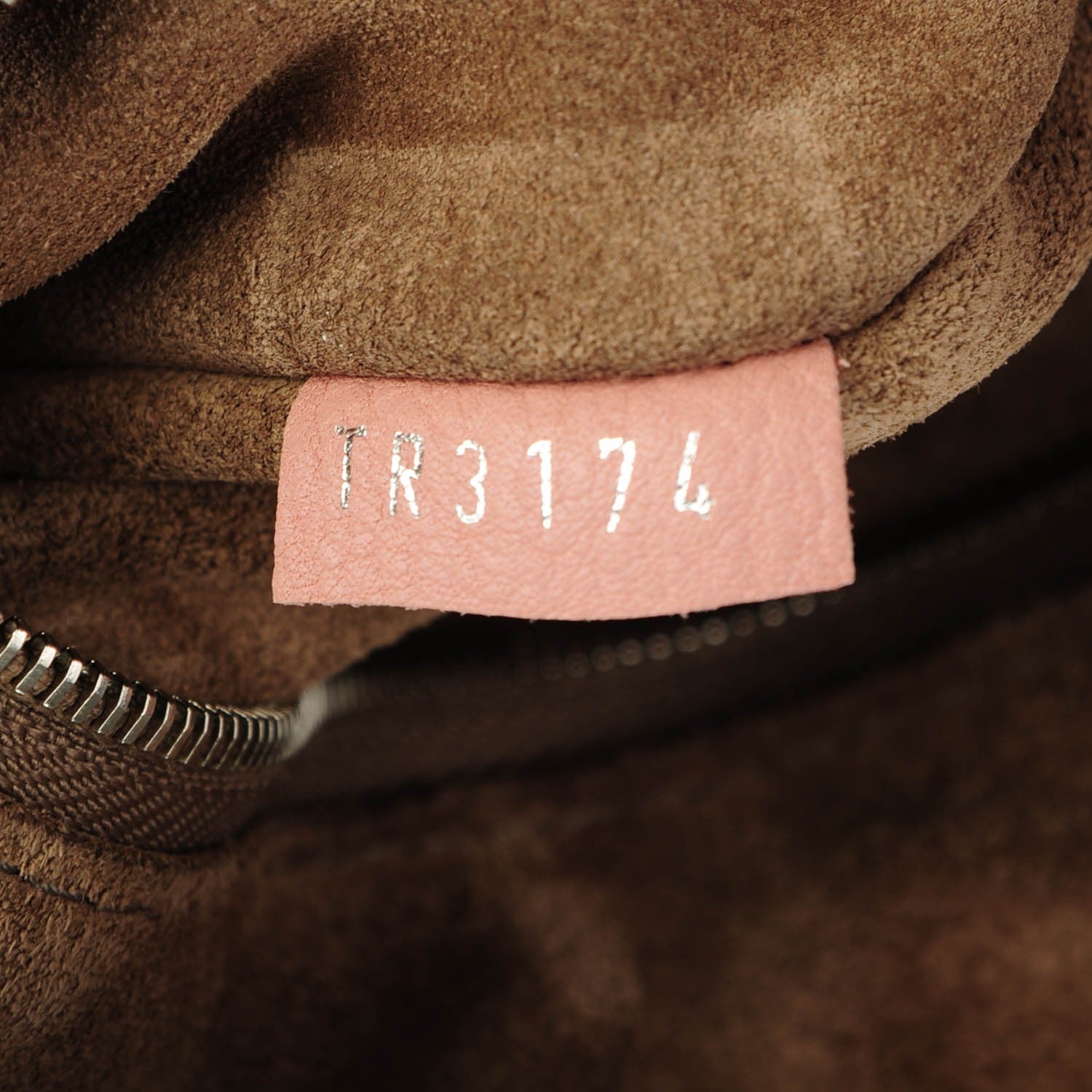 Louis Vuitton Veau Cachemire Soft Lockit PM Magnolia 7 of 7