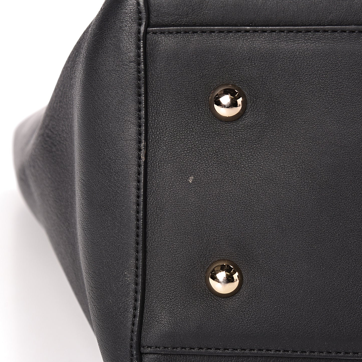 Silky Calf Medium Willow Tote Black