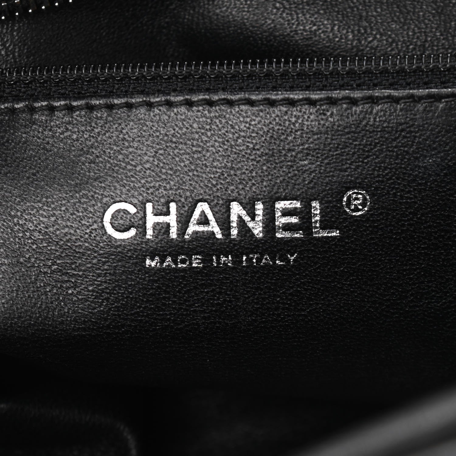 Chanel Smooth Calfskin Medium Luxe Ligne Bowler Black 6 of 10